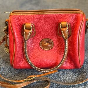 Vintage Dooney & Bourke leather bag
